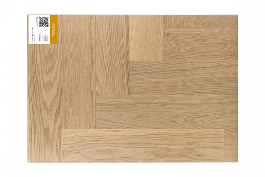 Образец Oak Malta HB «ёлочка» с маркировкой/наклейкой на щит изделия в углу, фото сверху