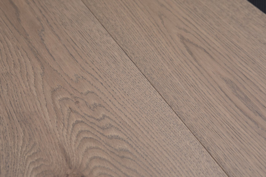 Паркетная доска AUSWOOD PRIME OAK ORION — текстура натурального дуба, крупный план